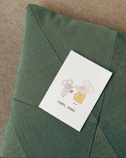 Muttertagskarte mit Mäusen - Liebevolle Postkarte zum Muttertag „Danke Mama!“
