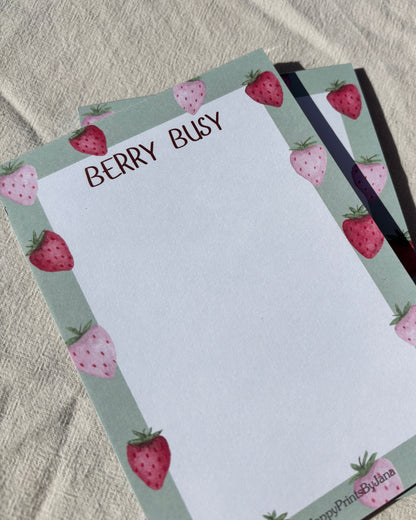 Notizblock "Berry Busy" - Illustrierter Block DIN A6 mit Erdbeeren
