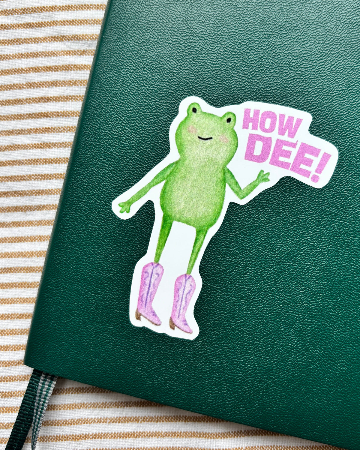 Sticker mit Frosch "How Dee" - Aufkleber für Laptop, Notizbuch & Co.