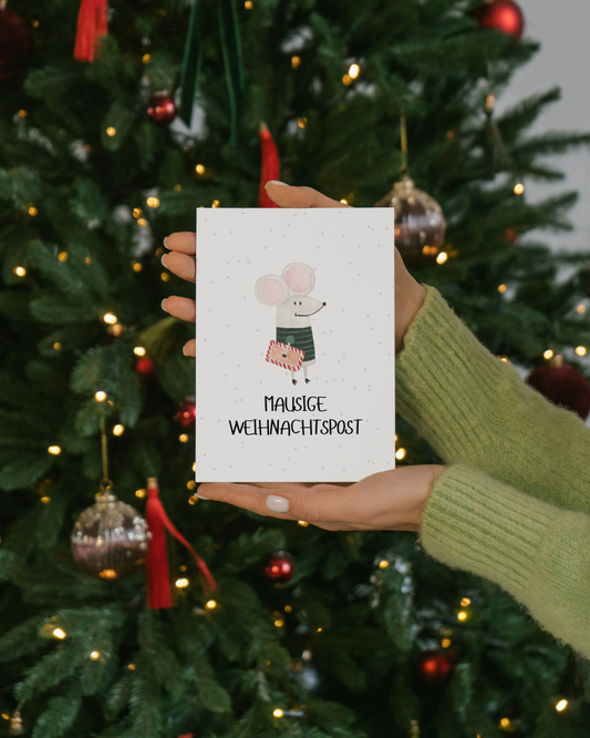 Weihnachtskarte mit Maus - Aquarell Postkarte "Mausige Weihnachtspost"
